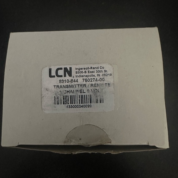 Black Remote Control Transmitter - Picture 7 of 7